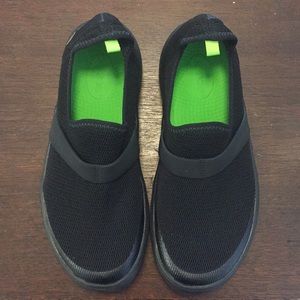 👟Oofos 👟 BRAND NEW w/o box